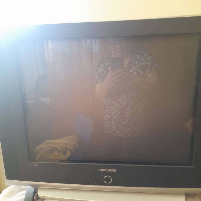 Телевизор б/у    рабочее состояние