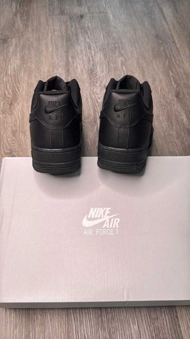 Nike Air Force 1 Triple Black 07 (36-47 номер)