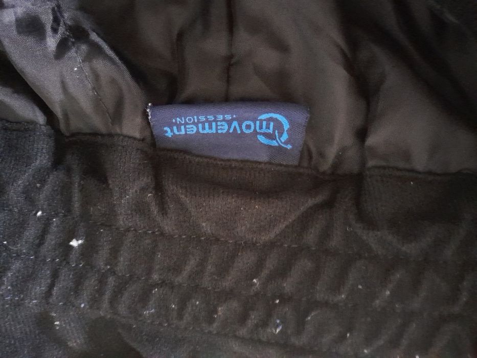 Pantaloni ski marimea 40