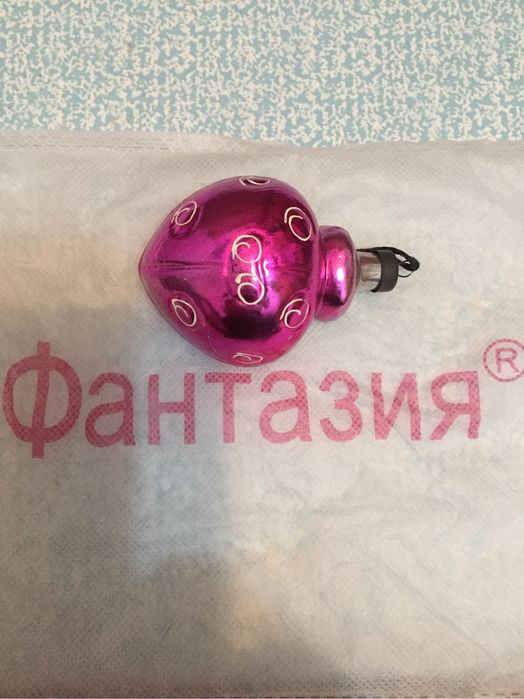 Игрушки елочные стеклянные