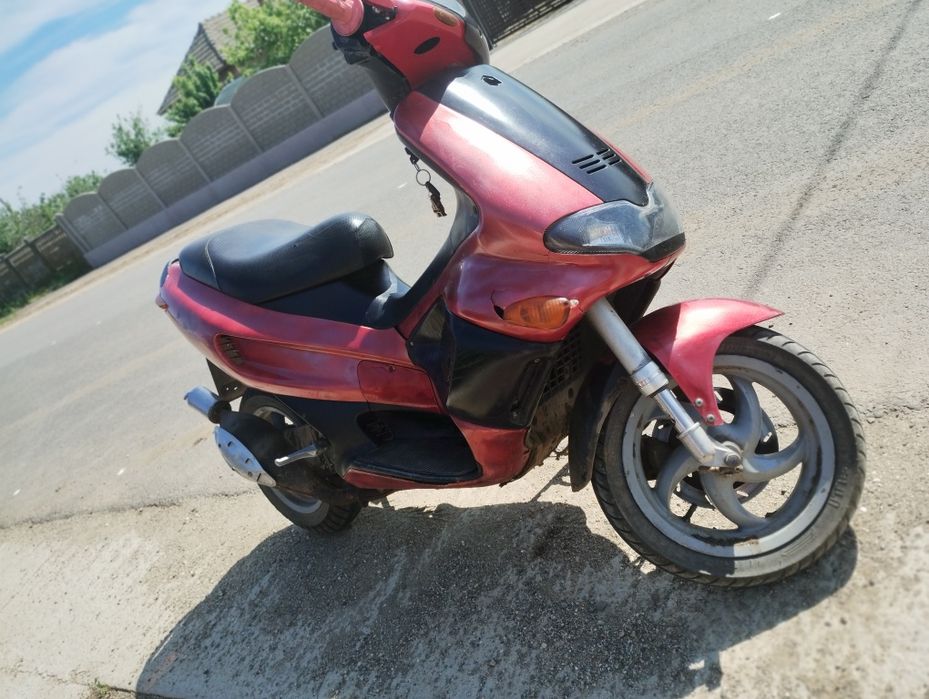 Scuter Gilera Runer