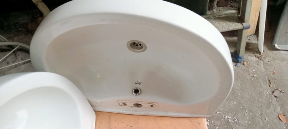 Раковины с ножками