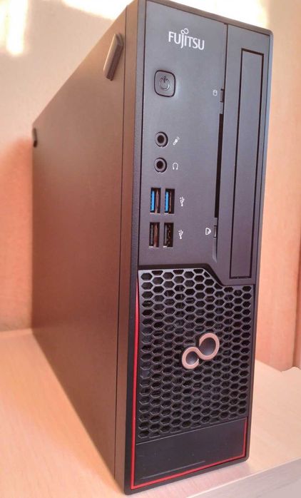 Компютър Fujitsu Esprimo C910-L, Intel i3-3220, 4GB RAM, HDD 250GB SFF
