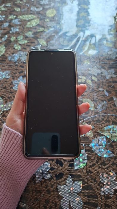 Срочно продам телефон