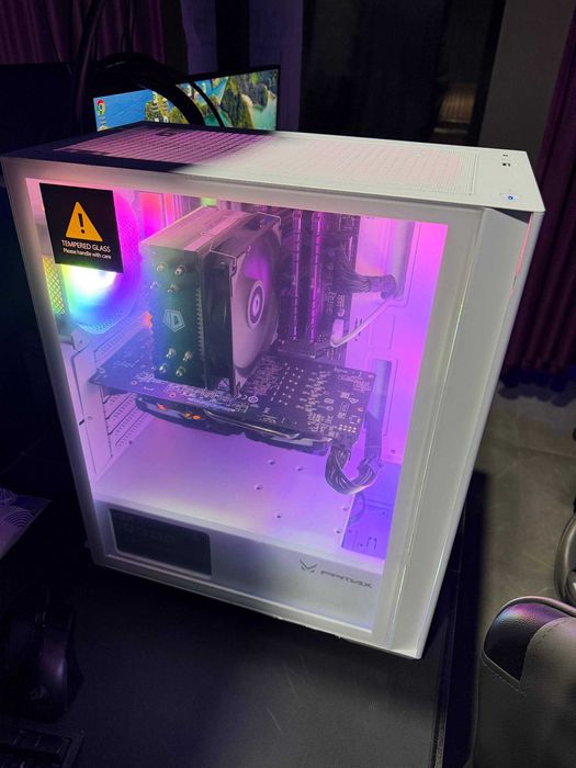 Игровой кейс i5-9500 / 32Gb DDR4 / Gigabyte Z390 / RX580 / EVGA 1000W