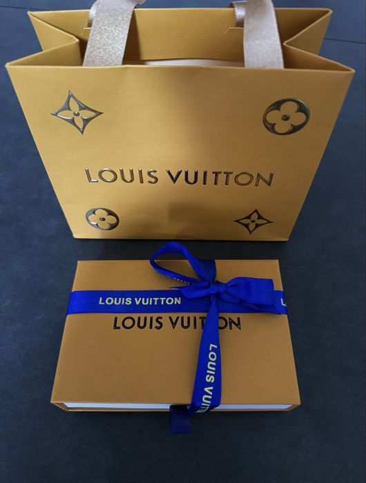 Гривна Louis Vuitton