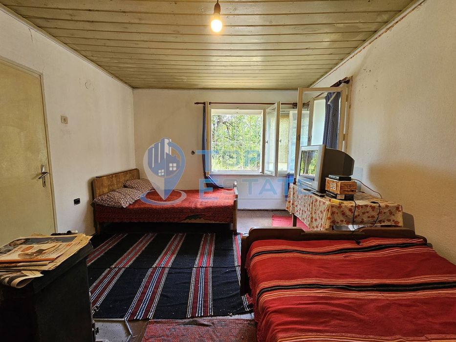 Продава се Къща в с. Вишовград, Област Велико Търново - 93 кв.м за 361 €/кв.м - Снимка #4