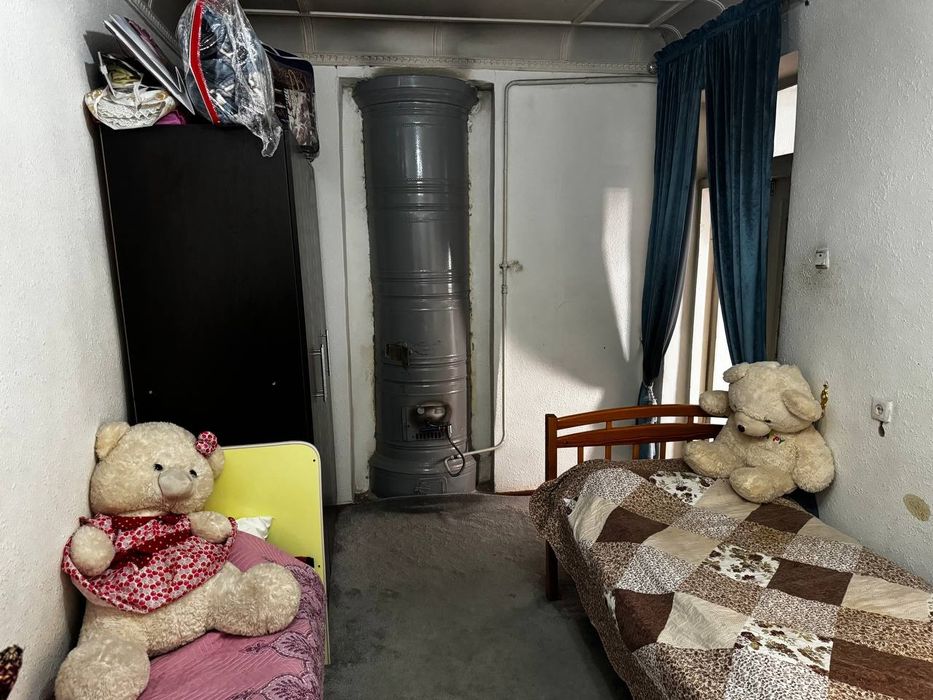 Uch tepa Jurjoniy mahallada uy sotiladi