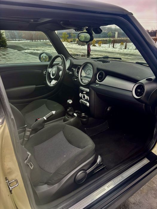 Mini cooper  1.6