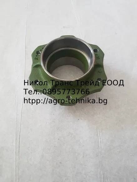 Полска 200л Пръскачка с 8м крила в наличност 400л;;800л и 1000л