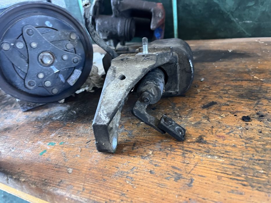 Actuator turbo bmw 320 d 163 cp E 90