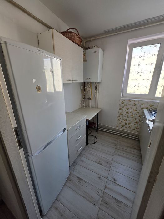 Inchiriez apartament sectorul 5