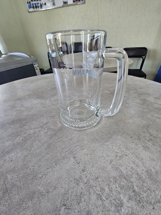 Пивные бокалы...