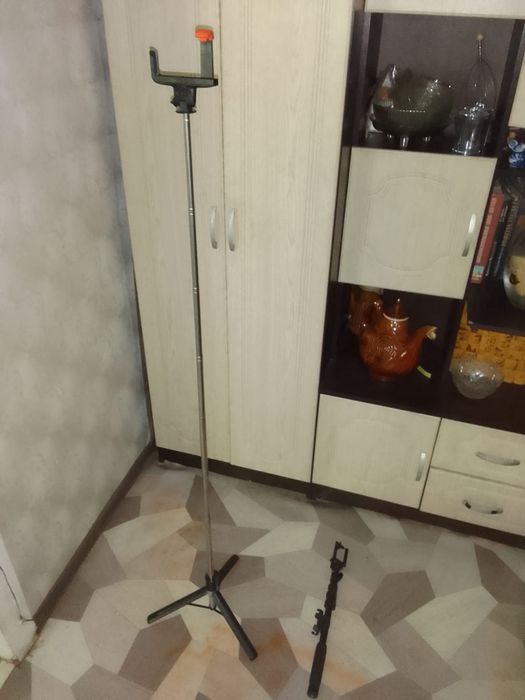 Напольный штатив