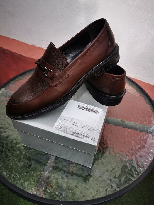Pantofi maro eleganți