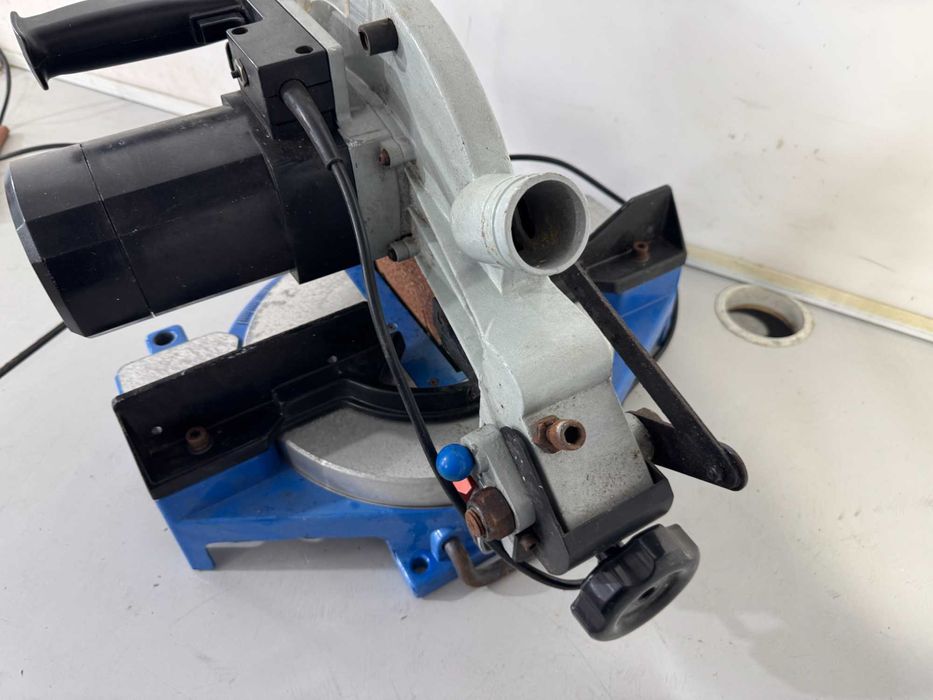 Циркуляр пендула - Nutool  1400W / 250mm