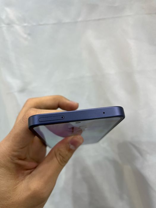 SAMSUNG A35 256GB.         .