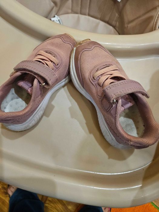 Бебешки маратонки  22номер