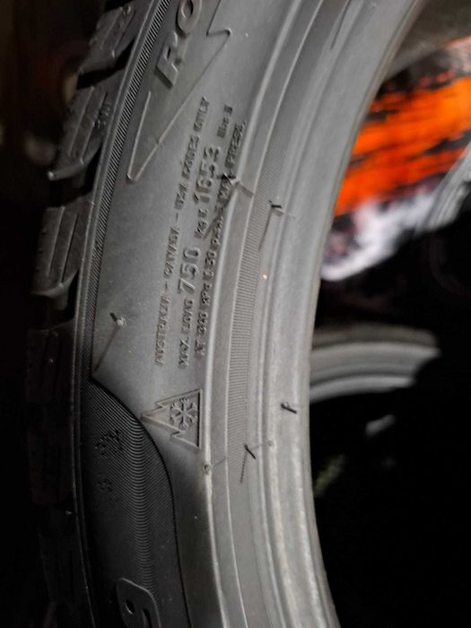 245 40 19 pirelli runflat