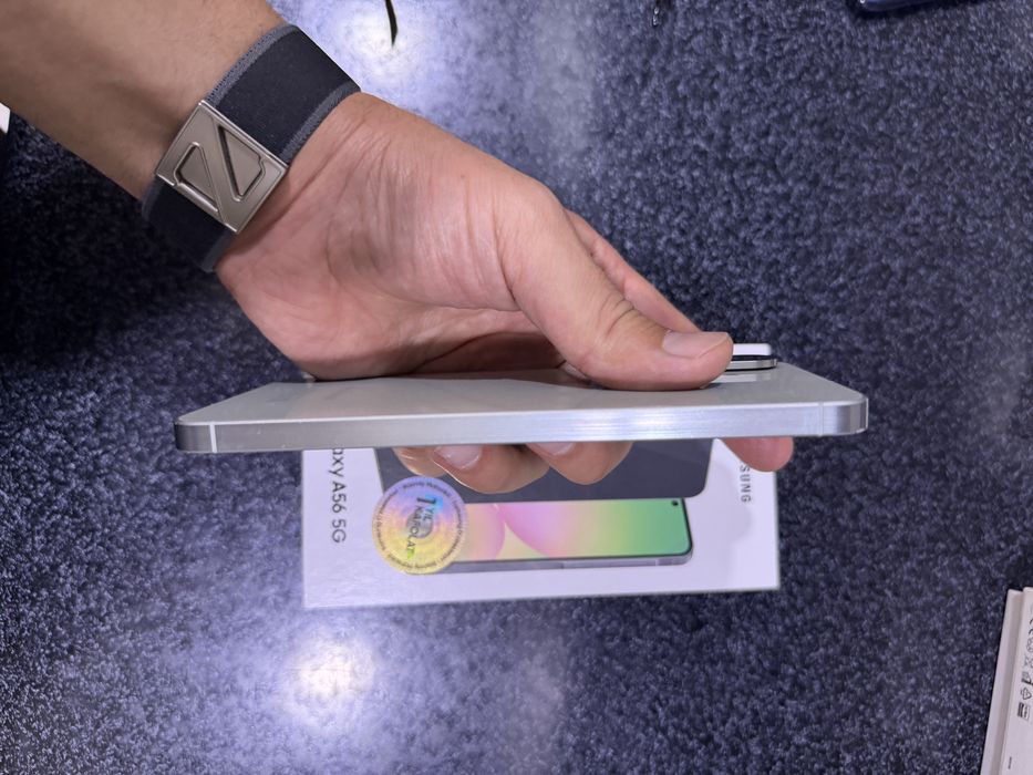 samsung a56 pamit 8.128g holati yahwi karopka bor oqip tel qlila