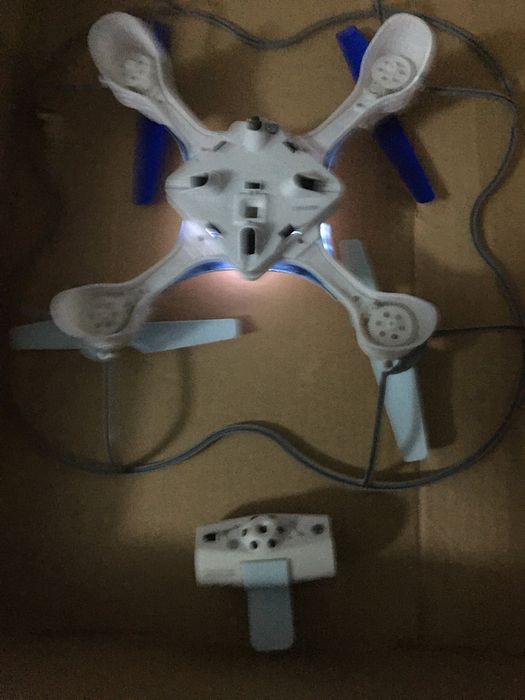 Квадрокоптер дрон игровой детский WowWee Lumi