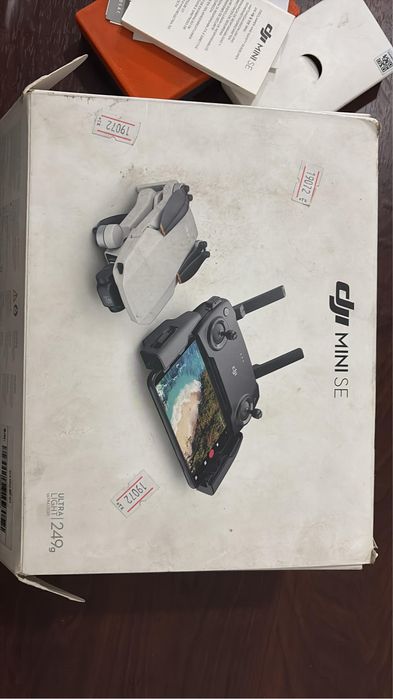 Дрон Dji mini se