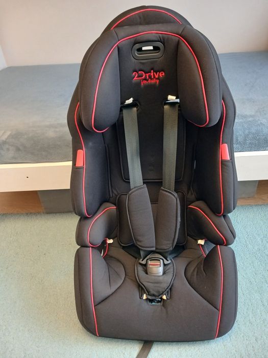 Scaun auto 2Drive (9-36 kg) – Complet, curat, stare foarte bună