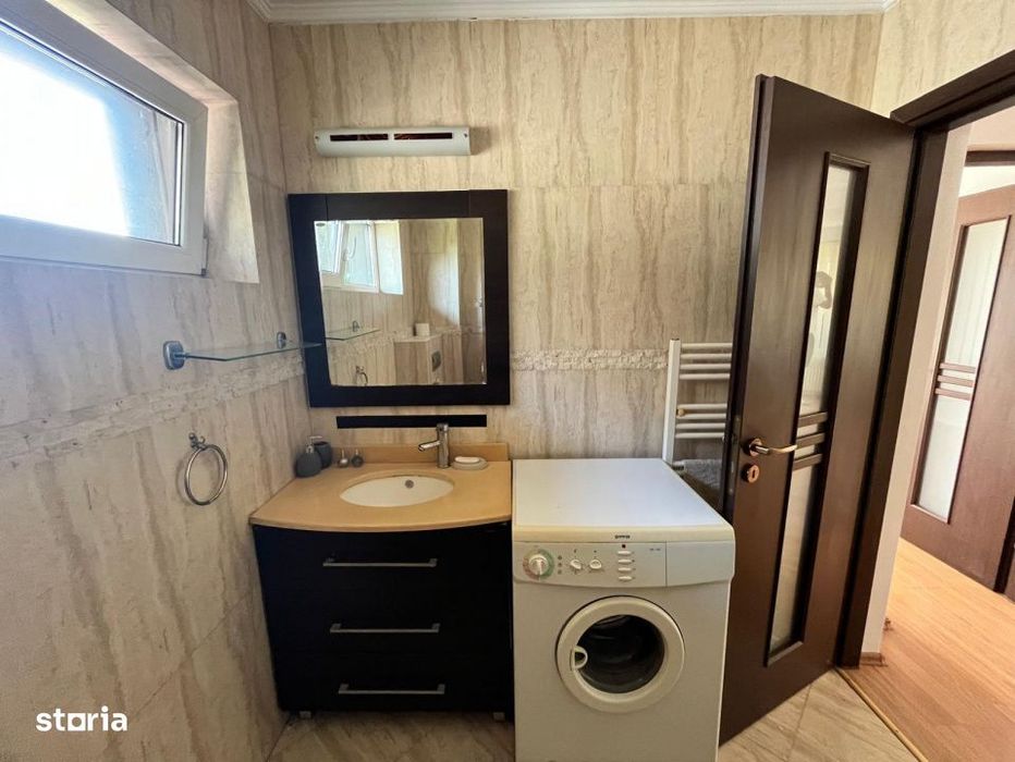 | Apartament 3 camere | 67 mp | Parcare | Buna Ziua |