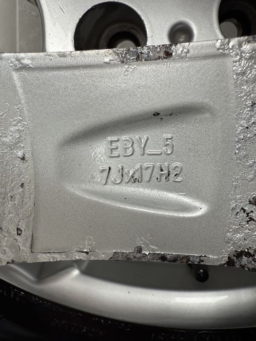 Лети Джанти Honda CR-V 17*5х114.3*64.1*7J*ET48* + Летни гуми 225/65/17