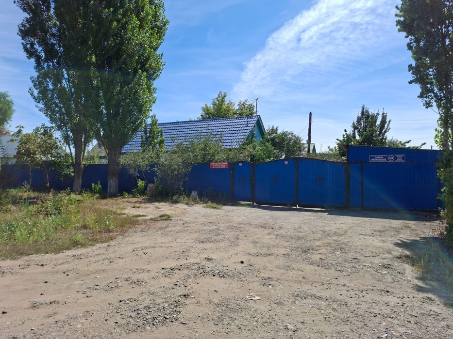 Продам дом район 11 мкр