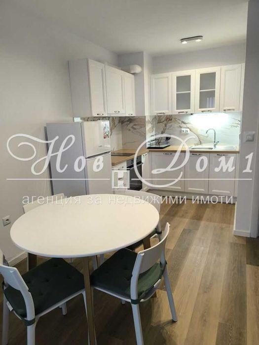 Дава се под наем Двустаен апартамент в Варна, Кайсиева градина - 65 кв.м за 450 € - Снимка #1