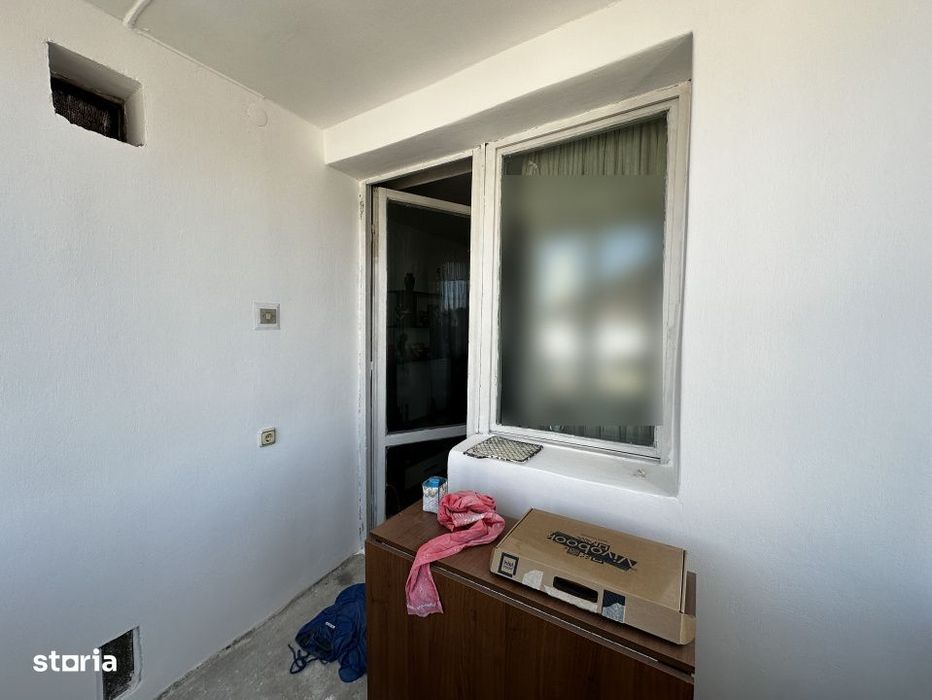 Apartament 3 camere | Decomandat | 62 mp. | Ampoi 3 | 2 Balcoane | Mob