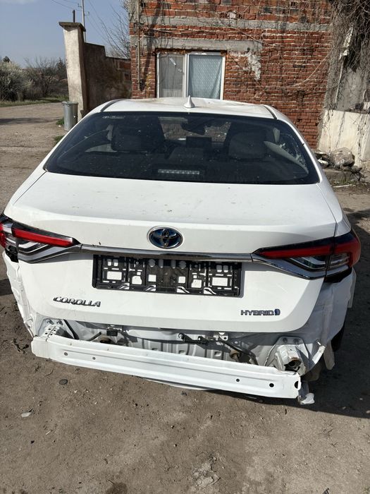 toyota corola 2023 godina