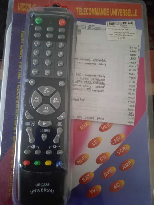 Telecomanda universala 15 în 1 pentru TV și dispozitive audio, nouă