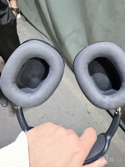 Airpods max 2nd generation