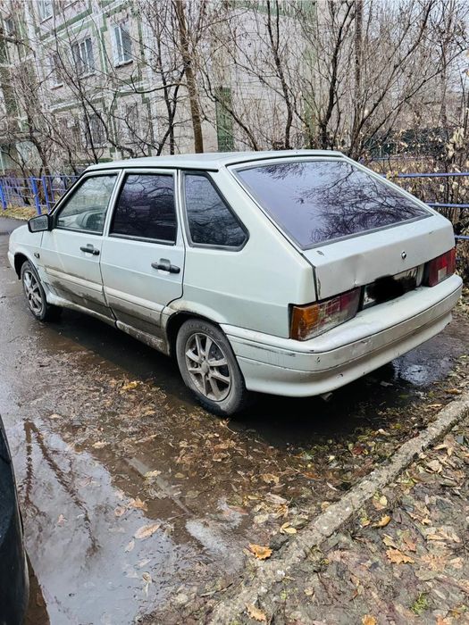 Машина ВАЗ(Lada) 2114