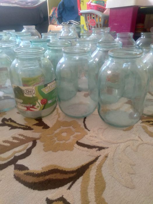 Банки стеклянный