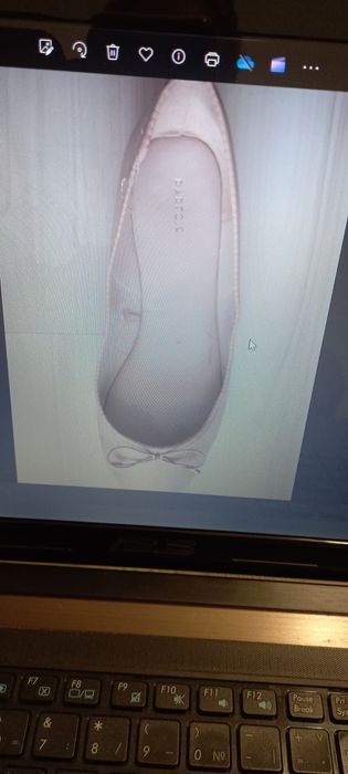 ББалеринки в жълто-бежови