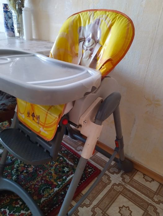 Продам стульчик для кормления
