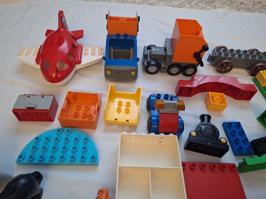 Lot mare Lego Duplo 5 kg.