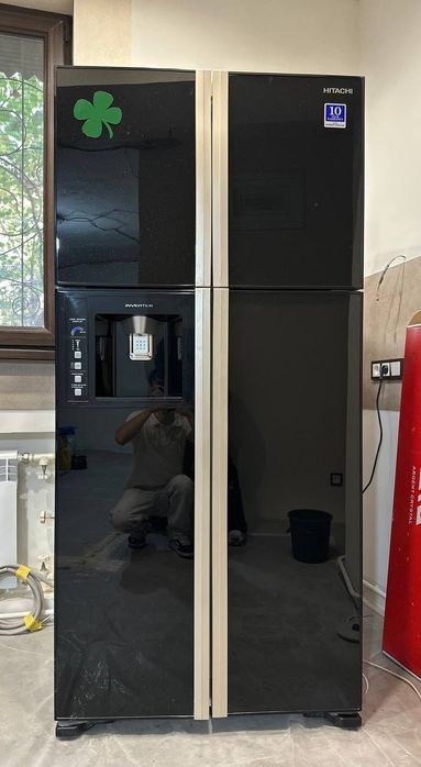 Продаётся холодильник HITACHI в отличном состоянии