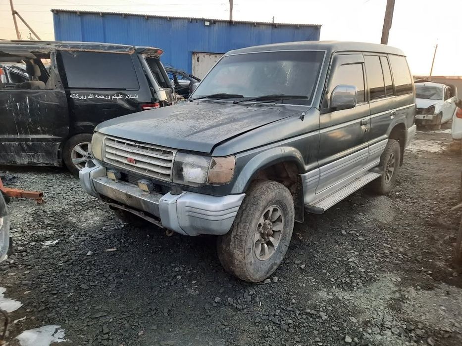 Авторазбор Митсубиси Паджеро 1994 года 2.5 диззель