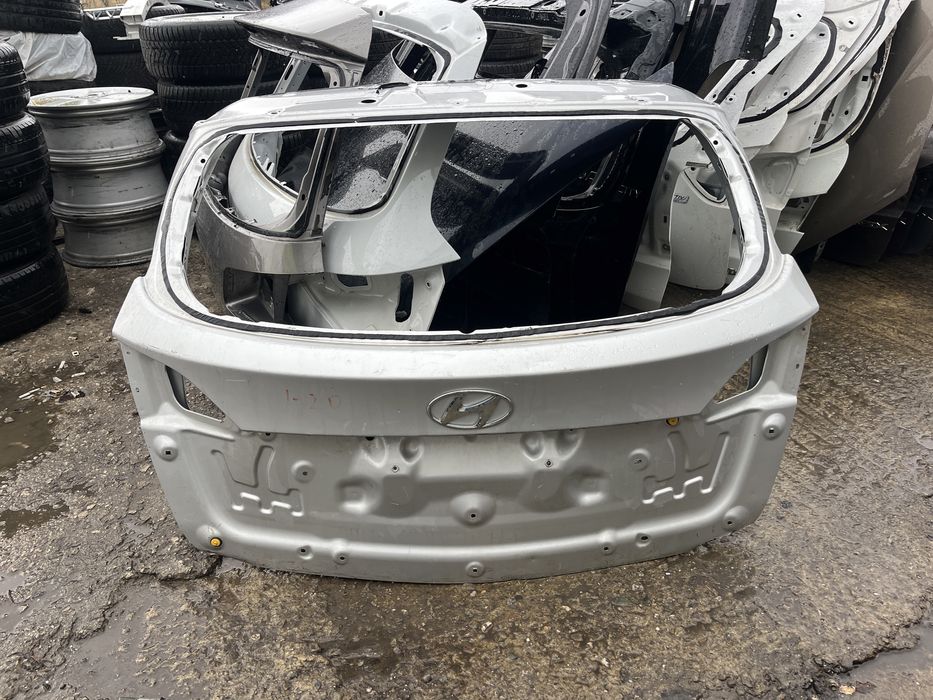 Капак/багажник Hyundai i20