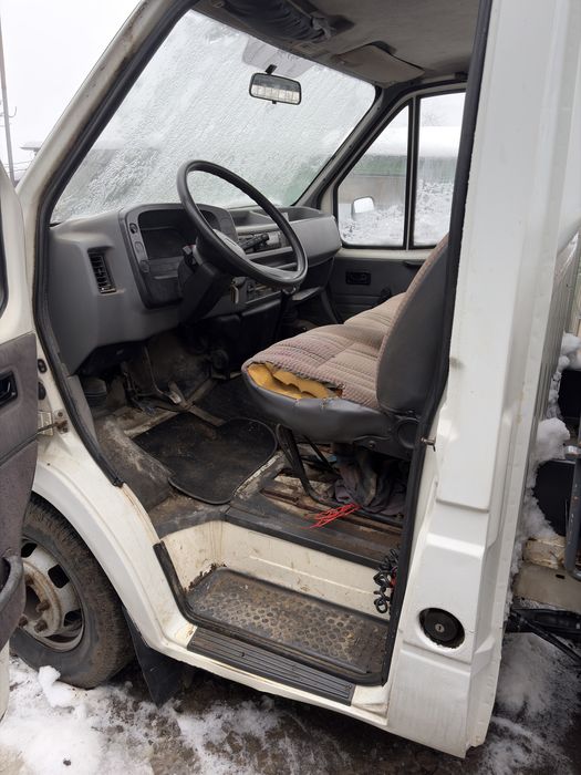 Camioneta Ford Transit Basculabila