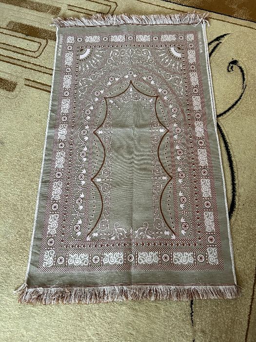 Жайнамаздар 900 тг