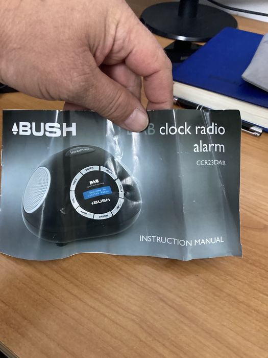 Radio cu ceas si alarma