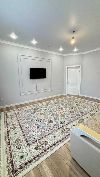 Продам 2х комн кв Батыс с современным ремонтом