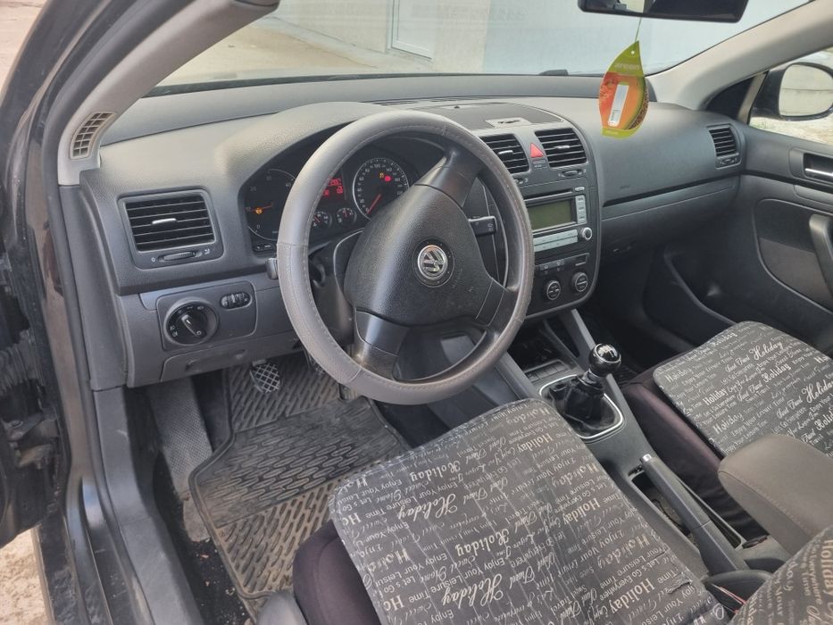 Dezmembrez dezmembrari golf 5 1.9 bls combi