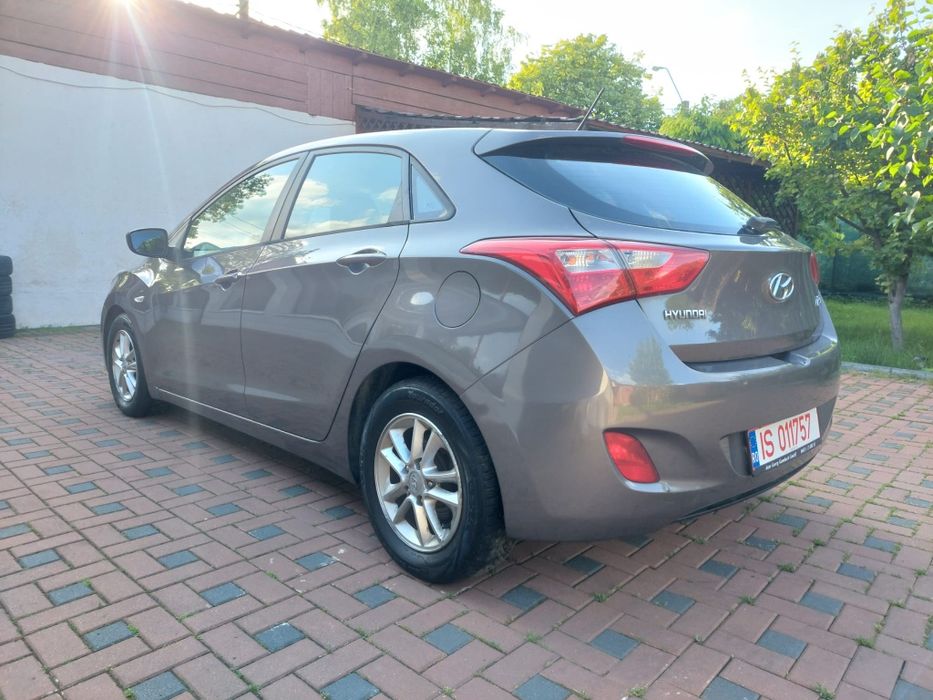 Hyundai i30 1.6 benzina Automata 2013 136CP Euro5