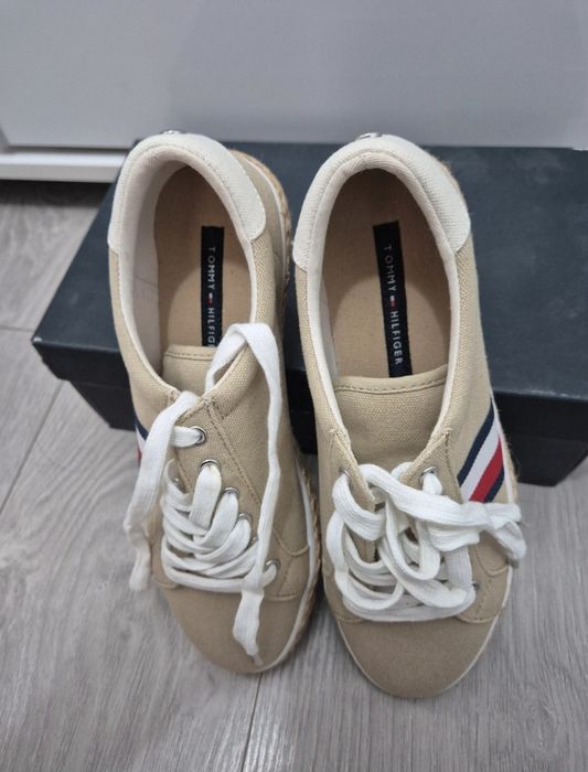 Sneakers Tommy Hilfiger dama